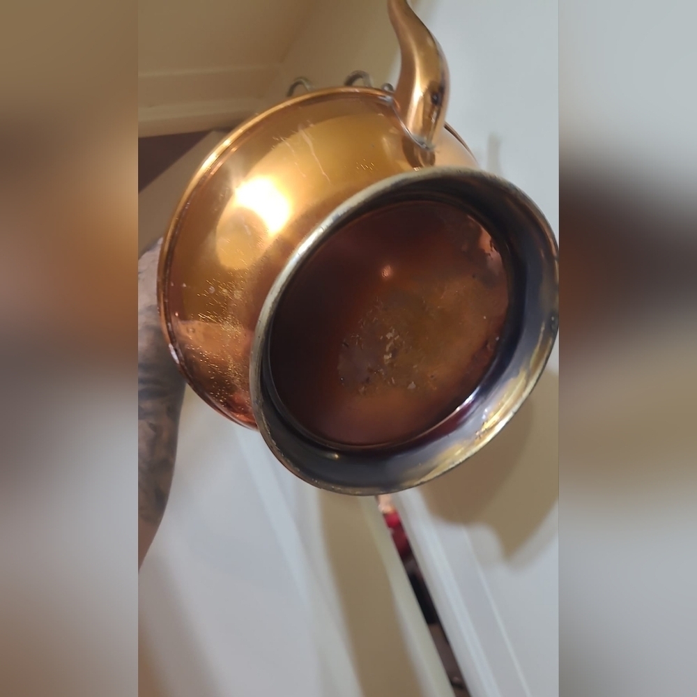 vintage large copper tea kettle - Picture 5 of 7